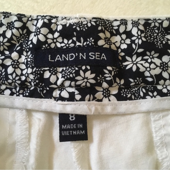 LAND’N SEA WHITE SHORTS - Picture 3 of 4